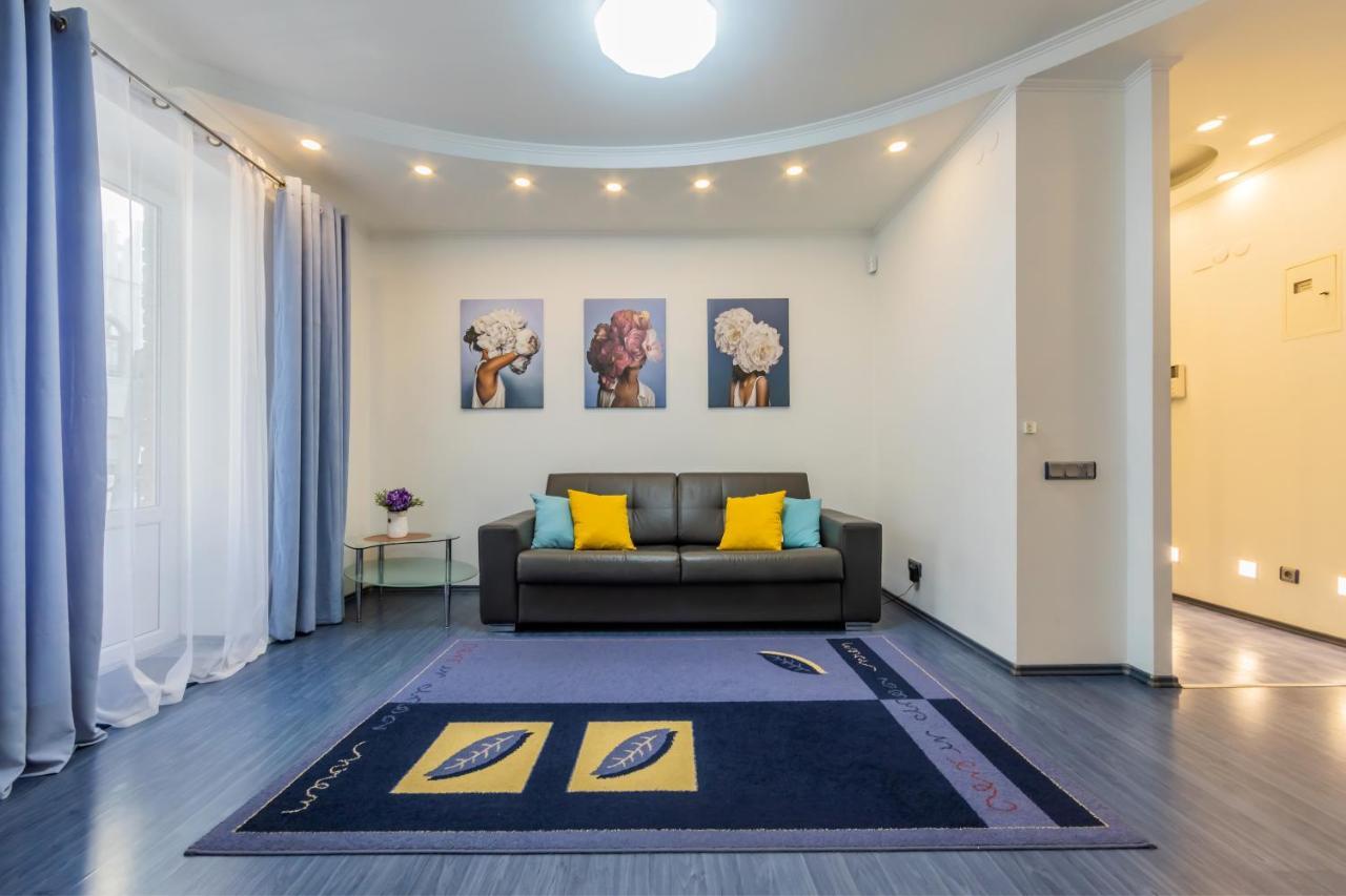 2К Квартира На Дарвіна, Бессарабка Kiev Extérieur photo