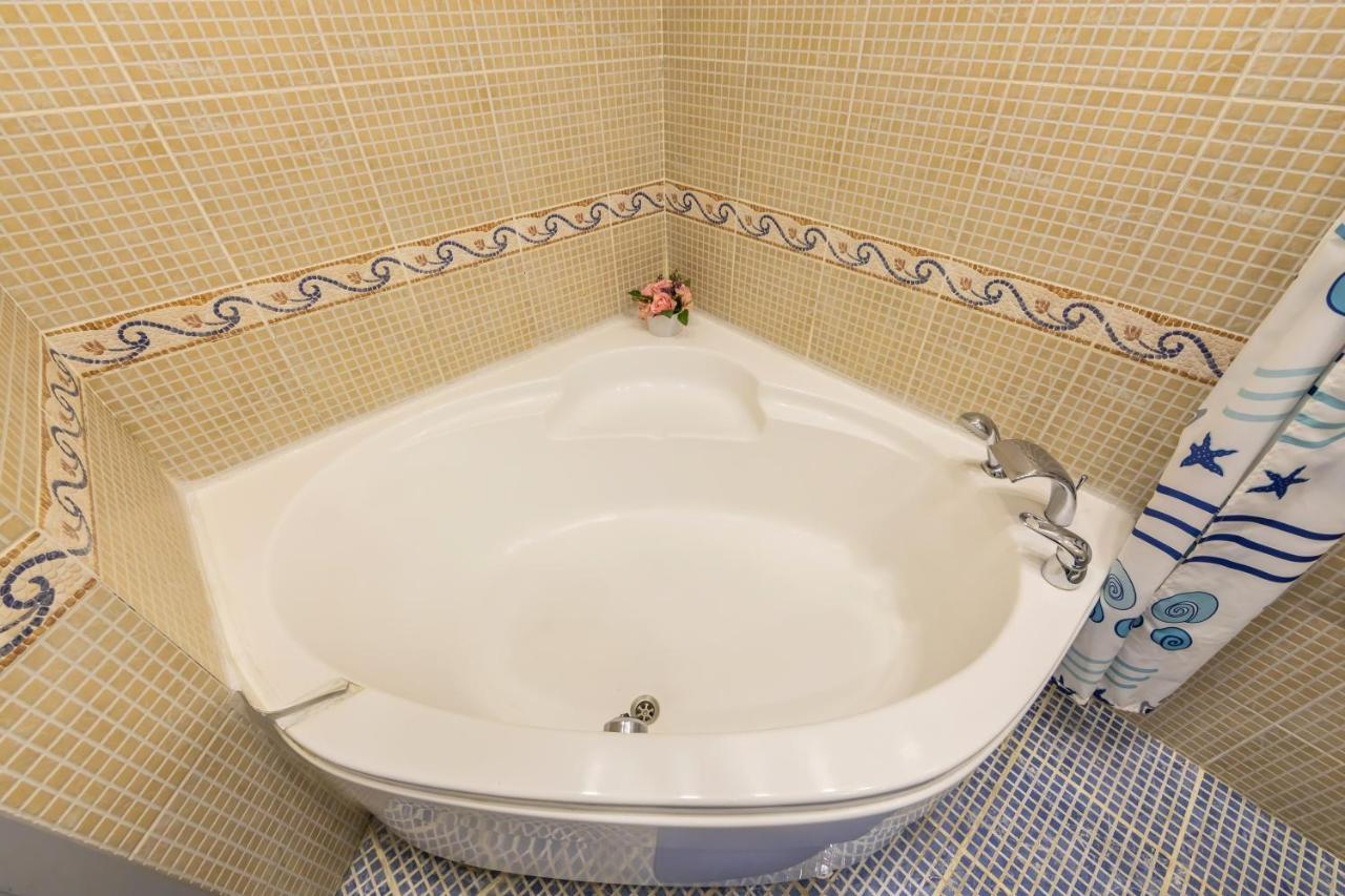 2К Квартира На Дарвіна, Бессарабка Kiev Extérieur photo